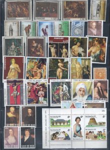 36 WW MINT STAMPS AT A LOW PRICE LOOK!!!