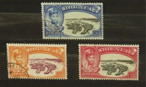 8841   Brunei   Used # 76-78   Sultan Ahmed & Pile Dwellings      CV$ 5.30