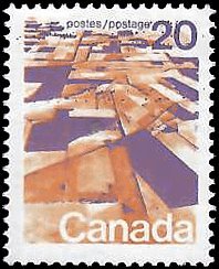 CANADA   # 596a USED PERF. 13.3   (1)