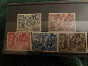 ​​​Vatican City 149-53 NH