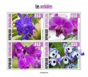 Central Africa - 2020 Orchids, Moth, Early Purple - 4 Stamp Sheet - CA200613a