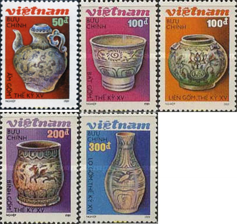 354688 MNH VIETNAM 1989 OBJETOS ARTESANOS TRADICIONALS