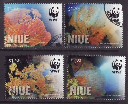 Niue-Sc#878-81- id5-used set-Marine Life-WWF-Giant Sea Fan-2012-