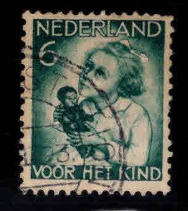 Netherlands Scott B75 used  semi-postal stamp