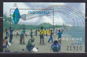 INDONESIA - 2002 KITES / FESTIVAL - MIN. SHEET MNH