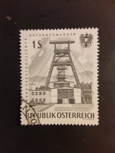 #Austria #668                   Used