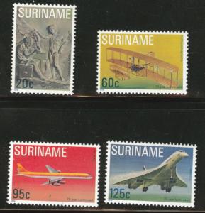 Suriname Scott 516-519 mnh** 1978 First powered flight set
