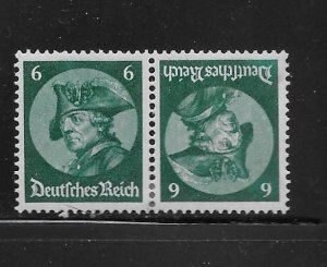 Germany 398a Frederick the Great T/B pair Mint Hinged (*sch)