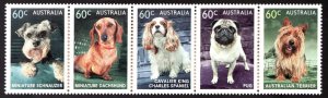 Beautiful : 2013 Australia Sc #3870a - 60¢ Small Dogs - MLH stamps Cv$6.25