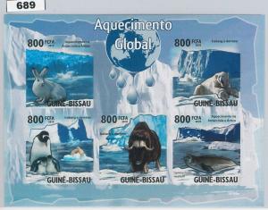 GUINEA-BISSAU - ERROR, 2010 IMPERF SHEET: GLOBAL WARMING, PENGUINS, POLAR