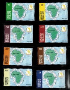 Togo 2000 - Peace in Africa - Set of 8 Stamps - Scott #1953S-Z - MNH