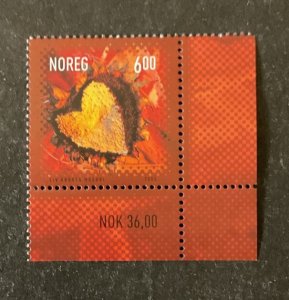 Norway Scott #1394 never hinged