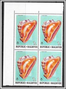 Maldive Islands #533 Sea Shells Corner Block MNH