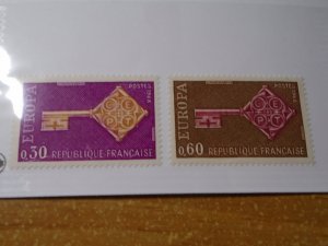 France  #  1209-10  MNH