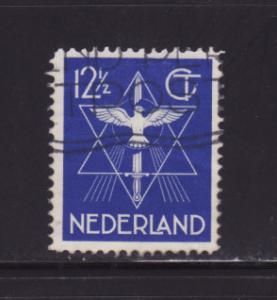 Netherlands 200 Set U Star, Dove and Sword