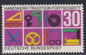 Germany # 981, Craft Symbols, NH