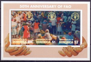 Dominica. 1995. KLB 2007-09. Market. MNH.