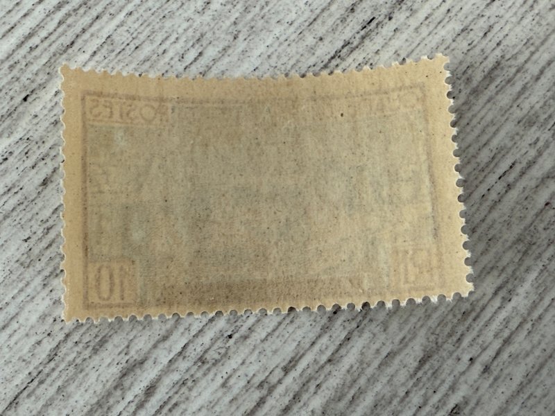 Guadeloupe #101 MH,  Sugar Mill,  10c  2024 SCV $0.25