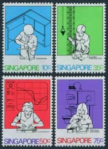 SINGAPORE SC#371-374 1981 Technical Training MNH