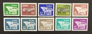 Ireland 1980-2 #466-75, Stag & Dog, MNH.