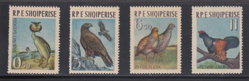 Albania  #672-75   mnh   cat $19.50