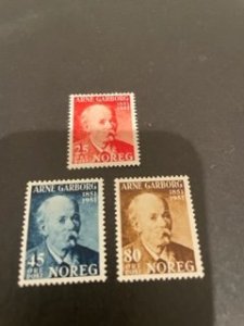 Norway sc 318-320 MH comp set