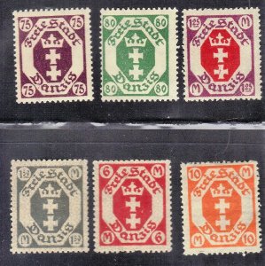 DANZIG SCOTT #81,82,83,84,90,92 MH 1922