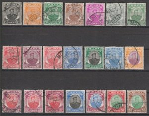 MALAYA/JOHORE 1949 SG 133/47 USED Cat £70