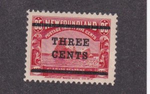 NEWFOUNDLAND # 130 VF-MLH 3cts on 35cts red ICEBERG WHOO ITS COLD