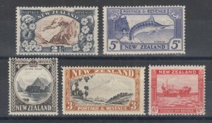 New Zealand Sc 207/216 MLH. 1938 Pictorials, 5 different, F-VF