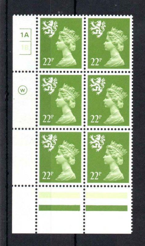 22p SCOTLAND REGIONAL UNMOUNTED MINT PLATE 1A 1B BLOCK Cat £26