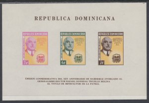 Dominican Republic 499a Souvenir Sheet MNH VF