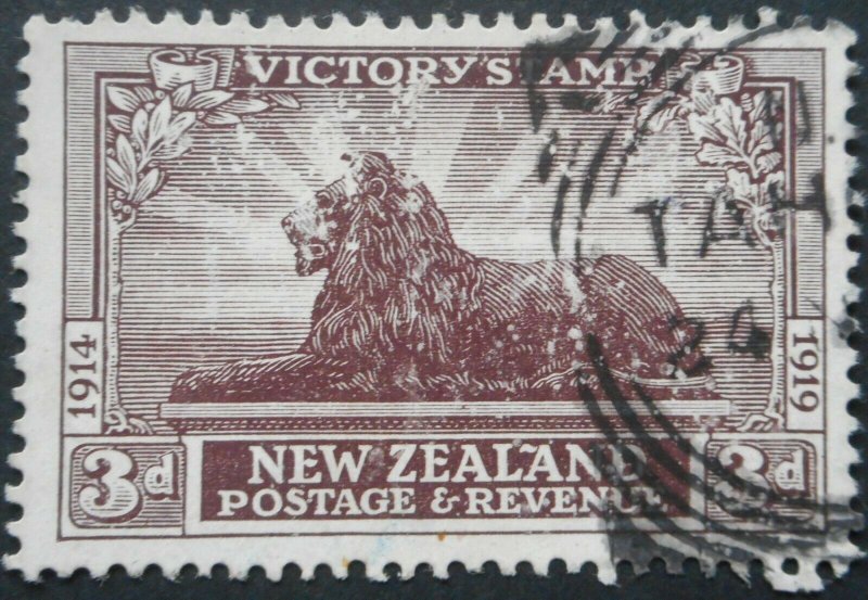 New Zealand 1920 Victory Three Pence SG 456 used