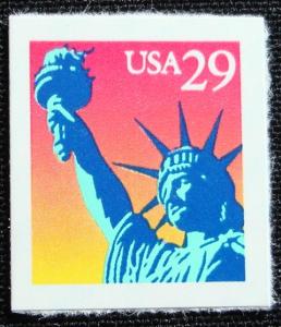 US #2599 MNH Booklet Single, Statue of Liberty, SCV $.60