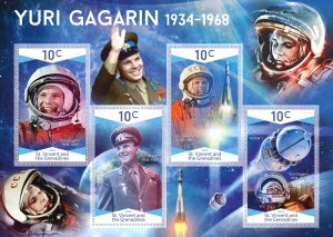 Stamps. Space,Astronauts  Gagarin St.Vincent 2022 year 1+1 sheets