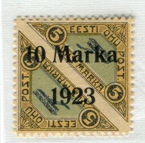 ESTONIA; 1923 Perf AIRMAIL Triangular surcharged issue 10/5M. MINT MNH PAIR