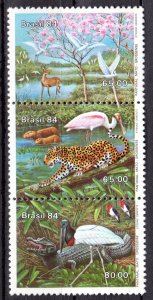 Brazil 1984 Sc#1922 Birds/Parrots/Jaguar/Cocodrile Matto Grosso Strip (3) MNH