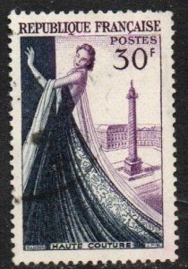 France Sc #687 Used