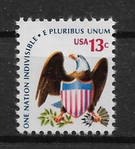 1975 Sc1596 13¢ Eagle & Shield  MNH