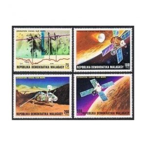 Malagasy 566-569, 570, MNH. Mi 814-817, 818 Bl.15. Viking project to Mars, 1976.