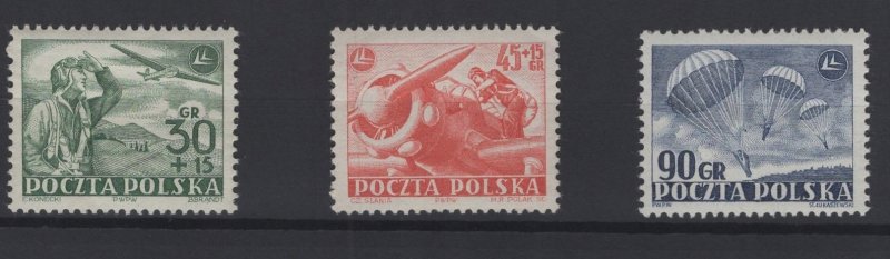 Poland 1952 MNH Stamps Scott B86-87+557 Aviation Day Airplane Parachutes Gliders