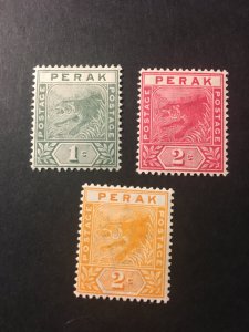 Malaya Perak sc 42-44 MHR