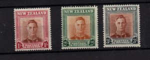 New Zealand KGVI 1947 1/- 2/- & 3/- Mint LHM SG686-688 WS36774