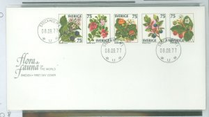 Sweden 1215-1219 wild berries strip of 5 on an unadd. FDC with a fleetwood cachet