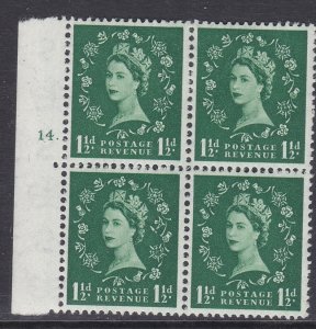 S26g 1½d Wilding Edward Crown listed variety cyl 14 Dot Blck of 4 UNMOUNTED MINT