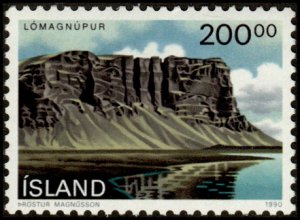 Iceland 714 - Unused-NG - 200k Lomagnupur (1990) (cv $6.75)