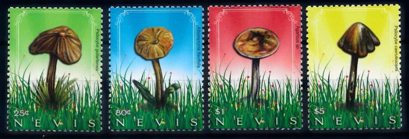 [68733] Nevis 2010 Mushrooms Pilze Champignons  MNH