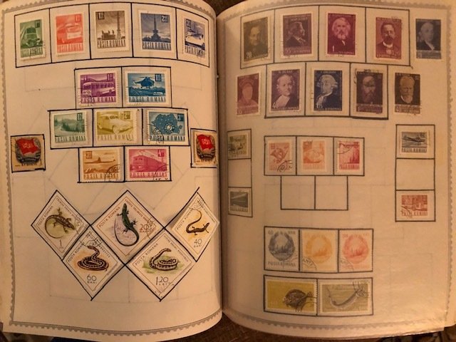 Master Global Stamp Album with 2589 stamps - See Scans and Description