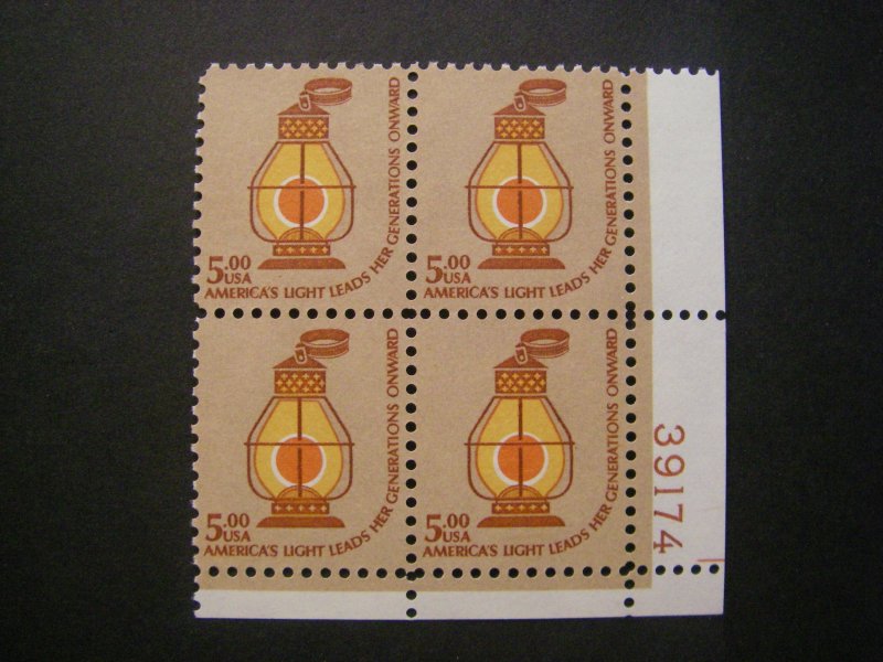 Scott 1612, $5 Lantern, PB4 #39174 LR, MNH Americana Beauty