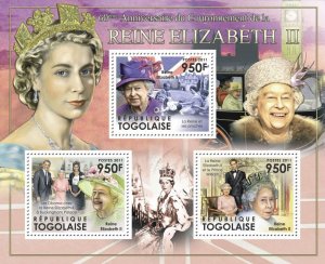 TOGO - 2011 - Queen Elizabeth II - Perf 3v Sheet - Mint Never Hinged